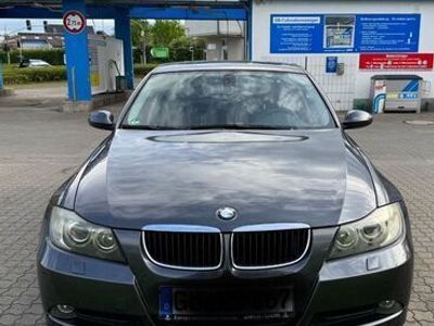 gebraucht BMW 320 i Baujahr 2005