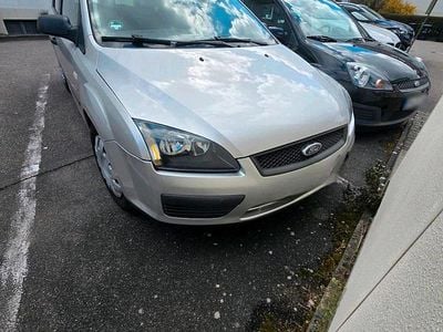 Gebraucht Ford Focus 101 PS (74 kW) 2006 Silber Kombi