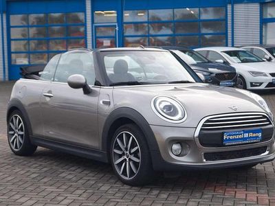 Gebraucht Mini Cooper Cabriolet 102 PS (75 kW) 2019 Melting silver metallic Cabrio