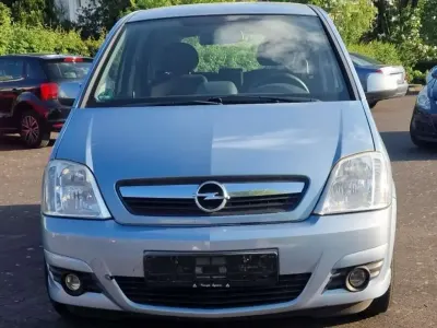 Używany Opel Meriva Basis 90 KM (66 kW) 2007 Niebieski Minivan