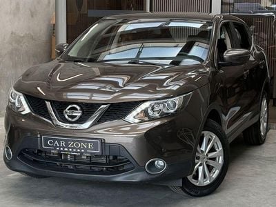 Gebraucht Nissan Qashqai Acenta 116 PS (85 kW) 2015 Braun SUV