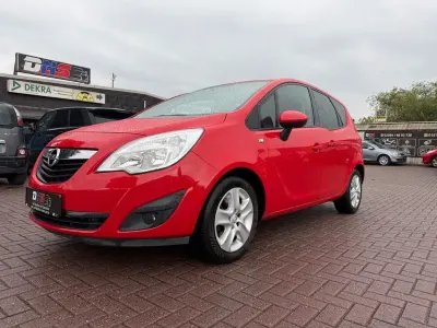 Używany Opel Meriva Design Edition 101 KM (74 kW) 2011 Czerwony Minivan