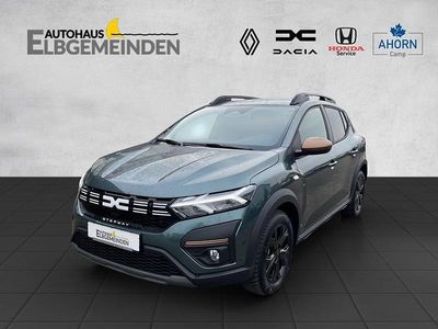Neu Dacia Sandero Extreme 91 PS (66 kW) 2025 Grün Limousine