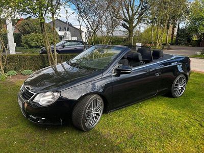 Usata VW Eos 122 CV (89 kW) 2009 Nero Cabrio