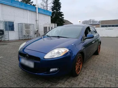 Second-hand Fiat Bravo 120 CP (88 kW) 2008 Albastru Hatchback