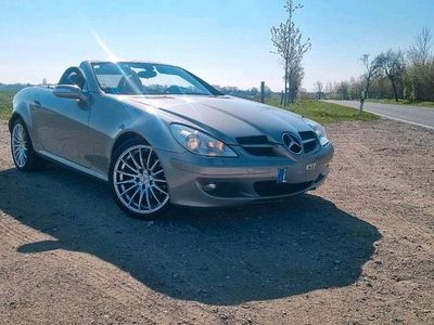 Usata Mercedes SLK280 231 CV (169 kW) 2005 Cabrio
