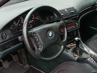 Usata BMW 525 163 CV (119 kW) 2002 Nero Station wagon