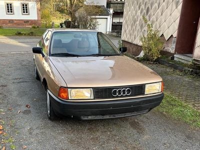 Gold Gebraucht 1987 Audi 80 Limousine | 2.990 €