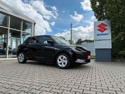 Neu Suzuki Swift Comfort 83 PS (61 kW) 2025 Schwarz Kleinwagen