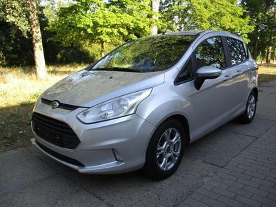 Gebraucht Ford B-MAX Titanium 101 PS (74 kW) 2018 Silber Van / Kleinbus