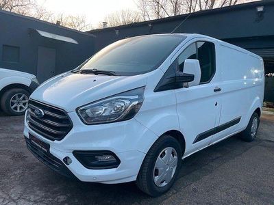 Weiß Gebraucht 2019 Ford Transit Custom Trend Van / Kleinbus | 9.599 € (Fairer Preis)