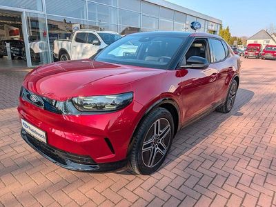 Neu Ford Capri Extended Range 210 kW (286 PS) 2026 Rot SUV