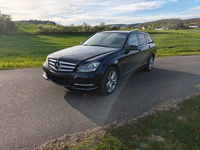 Usata Mercedes C220 Avantgarde 170 CV (125 kW) 2011 Nero Station wagon