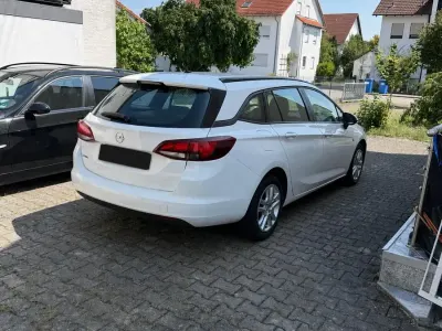Gebraucht Opel Astra 105 PS (77 kW) 2020 Weiß Kombi