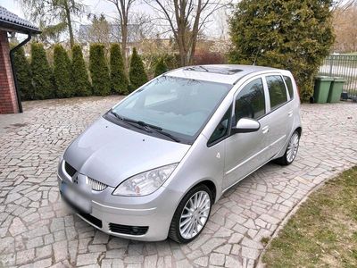 Usata Mitsubishi Colt 95 CV (69 kW) 2008 Argento Berlina