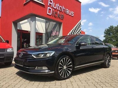 Schwarz metallic Gebraucht 2015 VW Passat Highline Limousine | 24.290 € (Teuer)