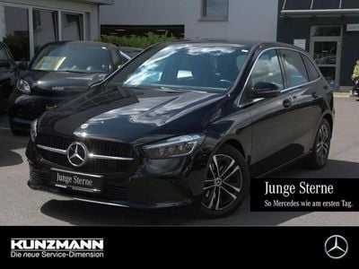 Mercedes B200
