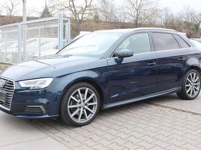 Gebraucht Audi A3 Sport 150 PS (110 kW) 2020 Kosmosblau metallic Limousine