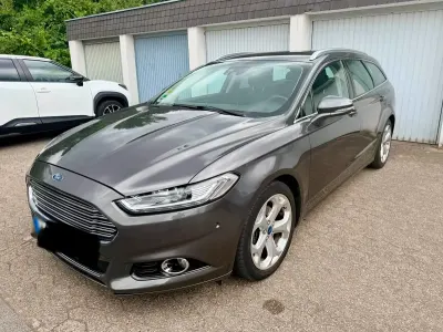 Gebraucht Ford Mondeo Titanium 210 PS (154 kW) 2015 Grau Kombi