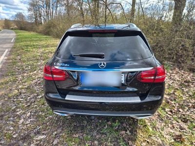 Gebraucht Mercedes C300e 194 PS (142 kW) 2020 Schwarz Kombi