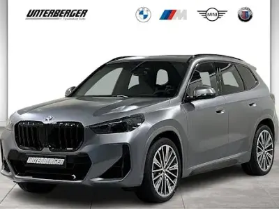 Nowe BMW X1 Luxury Line 218 KM (160 kW) 2025 Szary SUV