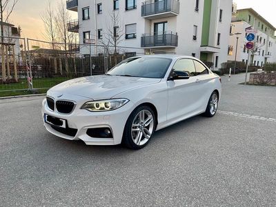 Begagnad BMW 230 M Sport 252 HK (185 kW) 2017 Vit Sportkupé