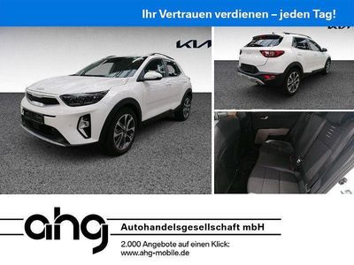 Weiß Gebraucht 2025 Kia Stonic Vision SUV | 23.260 € (Etwas zu teuer)