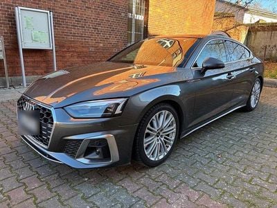 Grau Gebraucht 2022 Audi A5 Sportback S-Line Kleinwagen | 33.499 € (Guter Preis)