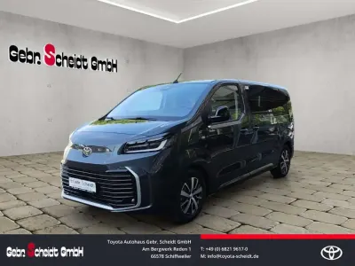 Neu Toyota Proace Verso 179 PS (131 kW) 2026 Grau Kombi