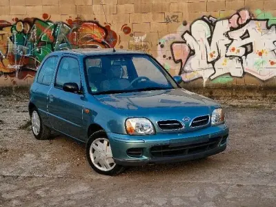 Usata Nissan Micra 54 CV (39 kW) 2002 Blu Utilitaria