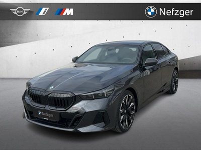 Neu BMW 540 M Sport 303 PS (222 kW) 2026 Grau Limousine