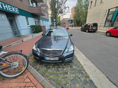 Gebraucht Mercedes CLS350 245 PS (180 kW) 2012 Grau Kombi