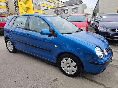 Gebraucht VW Polo Comfortline 75 PS (55 kW) 2002 Mercatoblau metallic Kleinwagen