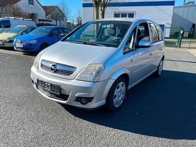Usata Opel Meriva 90 CV (66 kW) 2007 Argento Monovolume