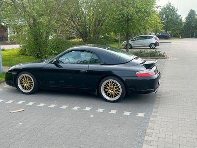 Porsche 911 Carrera Cabriolet