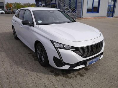 Gebraucht Peugeot 308 SW Allure 131 PS (96 kW) 2024 Weiß Kombi