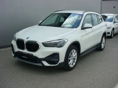 Gebraucht BMW X1 Sport Line 140 PS (102 kW) 2019 Weiß SUV