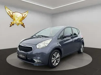 Gebraucht Kia Venga Spirit 125 PS (91 kW) 2015 Grau Kleinwagen