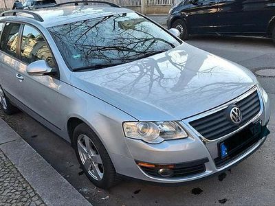 Gebraucht VW Passat 115 PS (84 kW) 2007 Silber Kombi