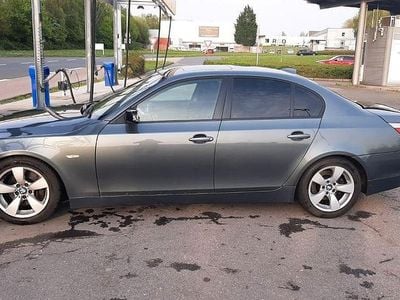 Second-hand BMW 530 Performance 231 CP (169 kW) 2004 Argintiu Berlinǎ