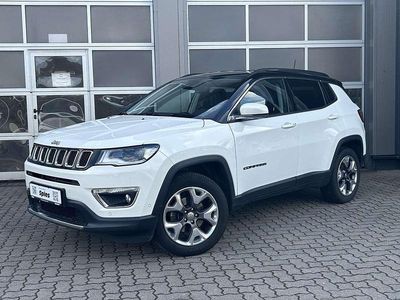 Używany Jeep Compass Limited 170 KM (125 kW) 2020 Biały SUV