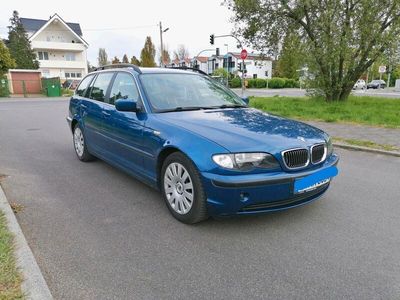 gebraucht BMW 320 i Touring (Kombi)