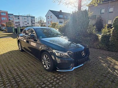 Gebraucht Mercedes C220 AMG line 170 PS (125 kW) 2016 Schwarz Limousine