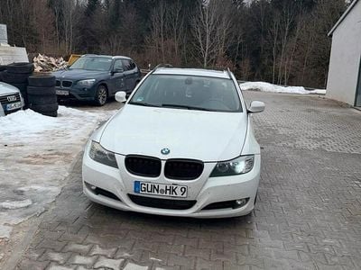 Gebraucht BMW 320 177 PS (130 kW) 2008 Weiß Kombi