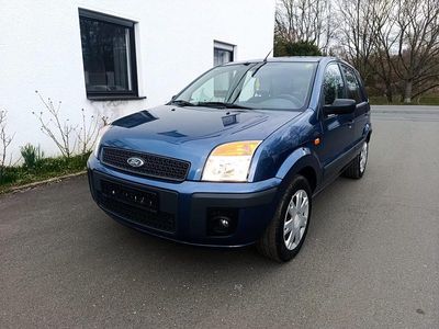 Gebraucht Ford Fusion 80 PS (58 kW) 2006 Blau Kleinwagen