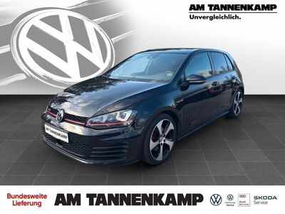 Deep black perleffekt (metallic) Gebraucht 2016 VW Golf VII GTI Limousine | 19.890 € (Fairer Preis)