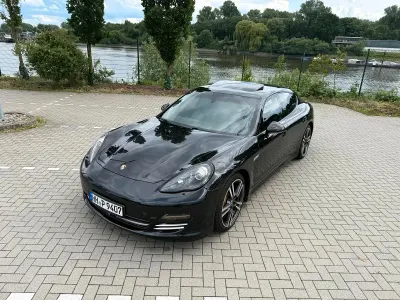 Gebraucht Porsche Panamera Platinum Edition 250 PS (183 kW) 2013 Braun Kleinwagen