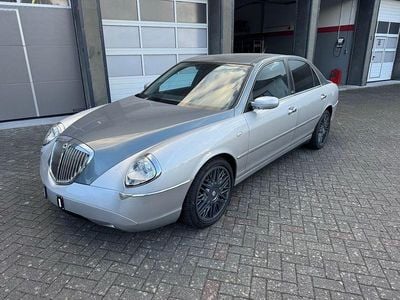 Silber Gebraucht 2007 Lancia Thesis Limousine | 9.500 €