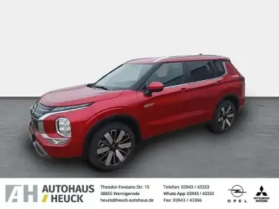 Gebraucht Mitsubishi Outlander P-HEV Edition 306 PS (225 kW) 2025 Rot SUV