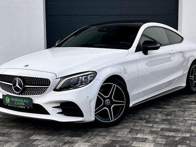 Weiß Gebraucht 2019 Mercedes C300 AMG line Coupé | 27.990 € (Guter Preis)